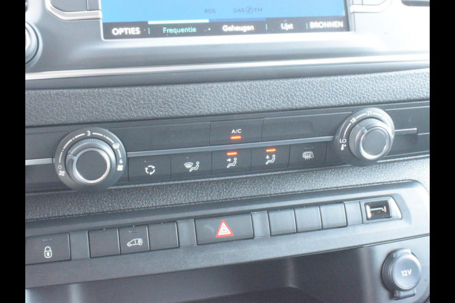 Citroën ë-Jumpy XL 75 kWh | tot 8 jaar garantte | Techno NAV pakket | camera | Comfort tussenschot | 3 zitplaatsen