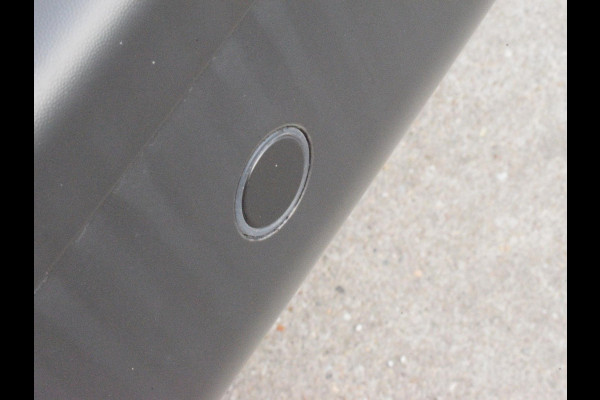 Citroën ë-Jumpy XL 75 kWh | tot 8 jaar garantte | Techno NAV pakket | camera | Comfort tussenschot | 3 zitplaatsen