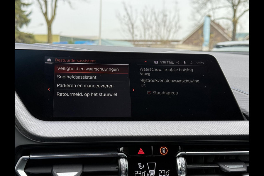 BMW 2 Serie Gran Coupé 218i Aut. M-Sport | Sportstoelen | Navi | Live Cockpit |