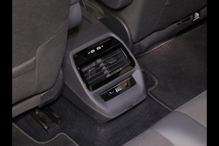 Volkswagen ID.4 GTX 4Motion 77 kWh 299pk| 20'LM-velgen| Pano-dak| SOH 89% | verwarmd stuur +voorruit | Camera