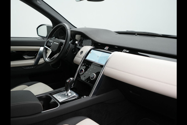 Land Rover Discovery Sport P300e R-Dynamic HSE Plug In Hybrid 309pk Dealer O.H. PHEV | Trekhaak Afn. |  Adaptive Cruise | Camera | Meridian Audio | Alcantara Sportstoelen Memory & Verwarmd | Stuur Verwarmd | Apple Carplay | Keyless | Blis | Navigatie | DAB |