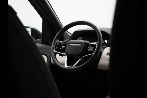 Land Rover Discovery Sport P300e R-Dynamic HSE Plug In Hybrid 309pk Dealer O.H. PHEV | Trekhaak Afn. |  Adaptive Cruise | Camera | Meridian Audio | Alcantara Sportstoelen Memory & Verwarmd | Stuur Verwarmd | Apple Carplay | Keyless | Blis | Navigatie | DAB |