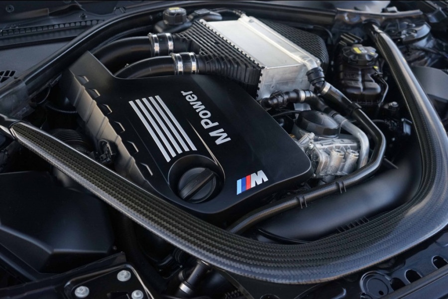 BMW 2 Serie Coupé M2 Competition 411PK DCT M-Performance/Pano/Schaalstoelen/Memory