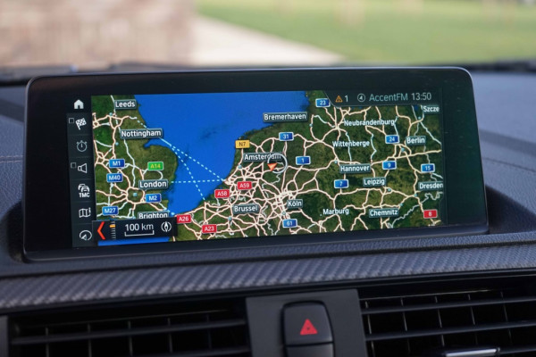 BMW 2 Serie Coupé M2 Competition 411PK DCT M-Performance/Pano/Schaalstoelen/Memory