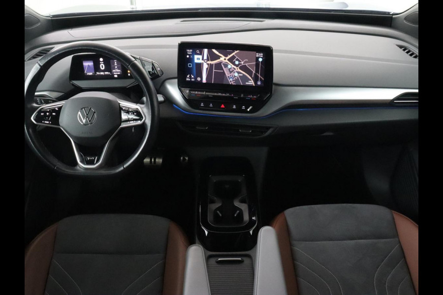 Volkswagen ID.4 First 77 kWh | Stoel & stuurverwarming | Camera | Carplay | Adaptive cruise | Half leder | 20'' | Navigatie | DAB | Sfeerverlichting