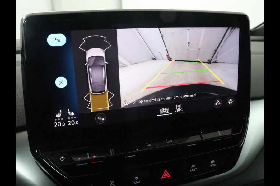 Volkswagen ID.4 First 77 kWh | Stoel & stuurverwarming | Camera | Carplay | Adaptive cruise | Half leder | 20'' | Navigatie | DAB | Sfeerverlichting