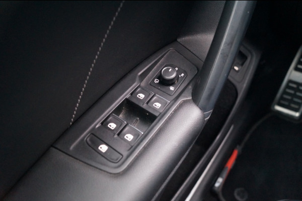 Volkswagen Tiguan 1.4 TSI 150pk DSG eHybrid R-Line Business Plus