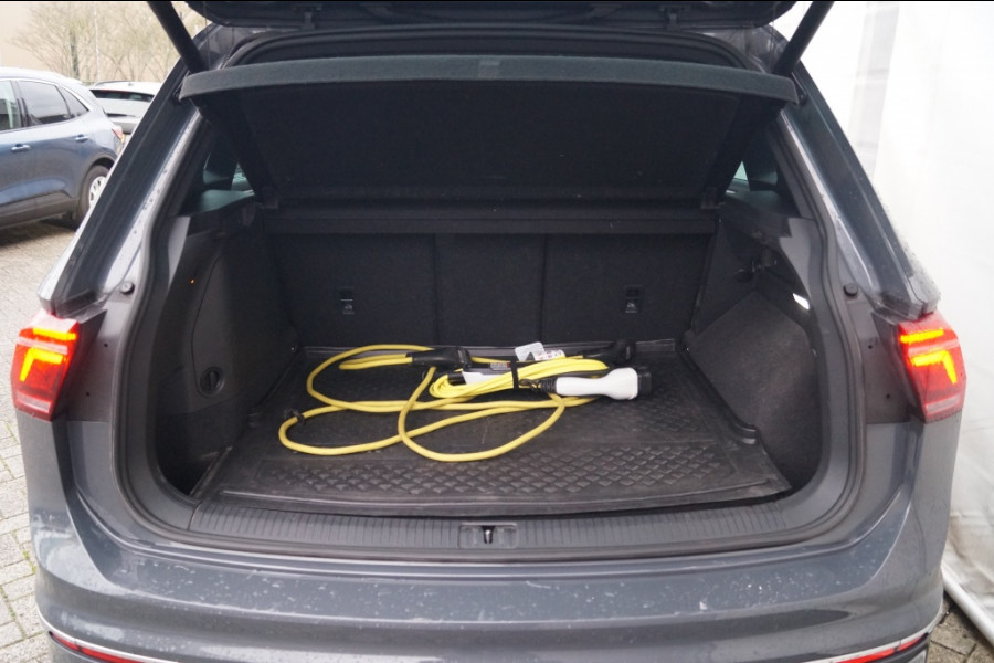 Volkswagen Tiguan 1.4 TSI 150pk DSG eHybrid R-Line Business Plus
