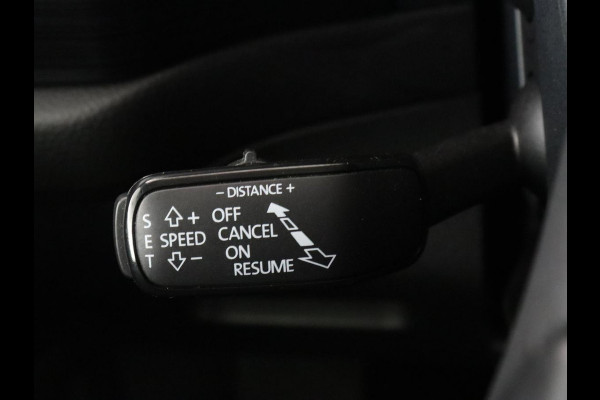 Škoda Kodiaq 1.5 TSI Limited Business Edition 7-persoons | Panoramadak | Adaptive cruise | Trekhaak | Stoelverwarming | Leder/Alcantara | Canton Sound | Keyless | Camera | Carplay | 19'' | Navigatie