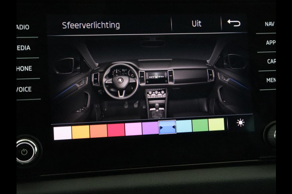 Škoda Kodiaq 1.5 TSI Limited Business Edition 7-persoons | Panoramadak | Adaptive cruise | Trekhaak | Stoelverwarming | Leder/Alcantara | Canton Sound | Keyless | Camera | Carplay | 19'' | Navigatie