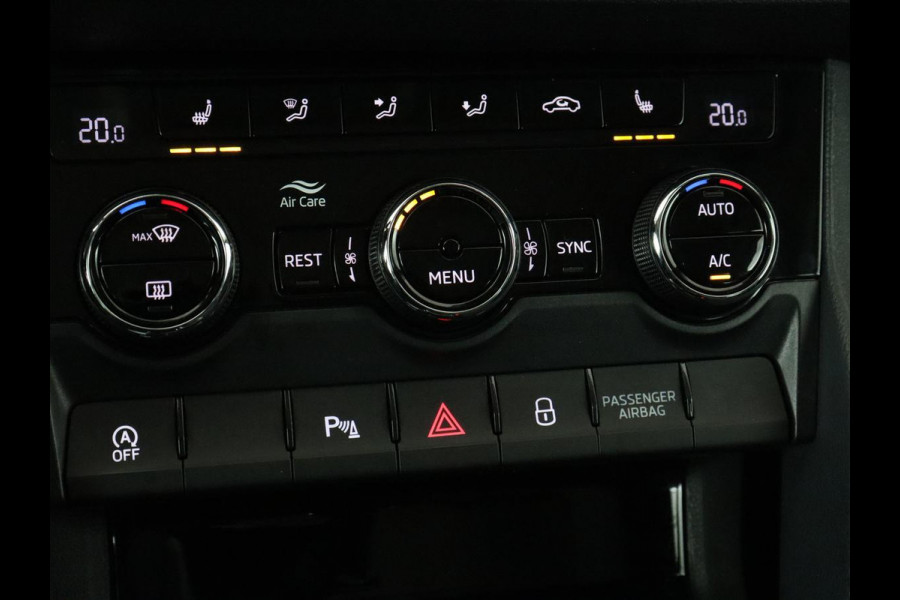 Škoda Kodiaq 1.5 TSI Limited Business Edition 7-persoons | Panoramadak | Adaptive cruise | Trekhaak | Stoelverwarming | Leder/Alcantara | Canton Sound | Keyless | Camera | Carplay | 19'' | Navigatie