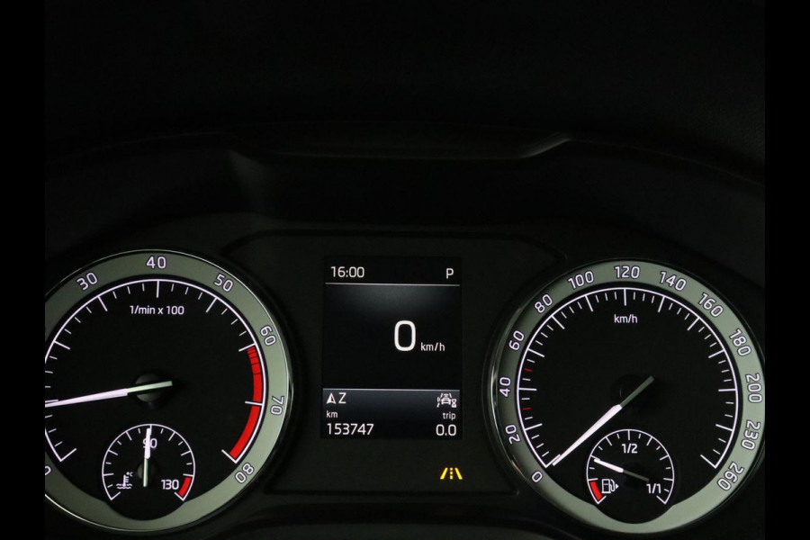 Škoda Kodiaq 1.5 TSI Limited Business Edition 7-persoons | Panoramadak | Adaptive cruise | Trekhaak | Stoelverwarming | Leder/Alcantara | Canton Sound | Keyless | Camera | Carplay | 19'' | Navigatie