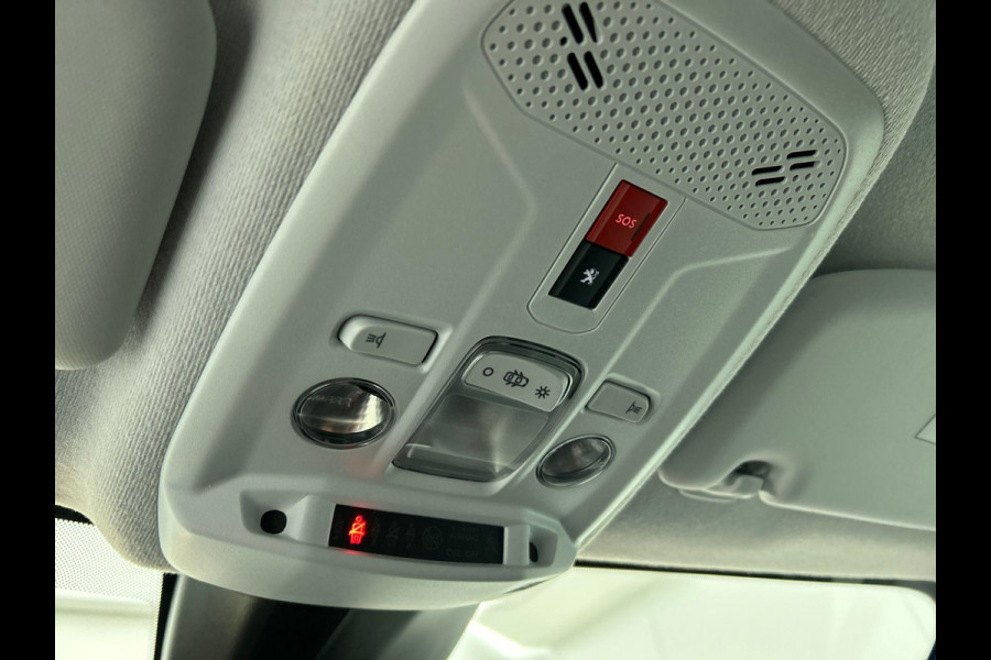 Peugeot e-208 EV Active 50 kWh | Navigatie | Apple Carplay/Android Auto | Cruise Control | Parkeer sensoren