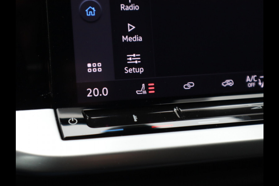 Ford Transit Connect 2.0 EcoBlue 120pk Automaat - Limited - Maxi L2 Lang - ACC - Stoelverwarming