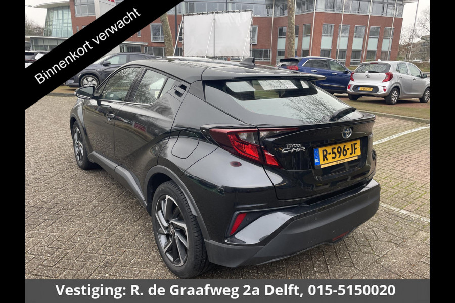 Toyota C-HR 1.8 Hybrid Dynamic | Navigatie | Parkeersensoren | Dealer onderhouden |
