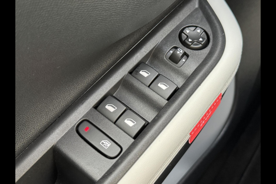 Citroën C3 1.2 Hybrid 110pk Max | Beschikbaar voor proefritten