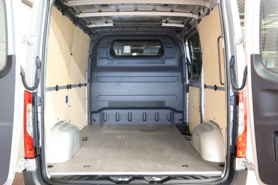 Mercedes-Benz Sprinter 317 1.9 CDI L1H1 AUTOMAAT 2000KG TREKVERMOGEN