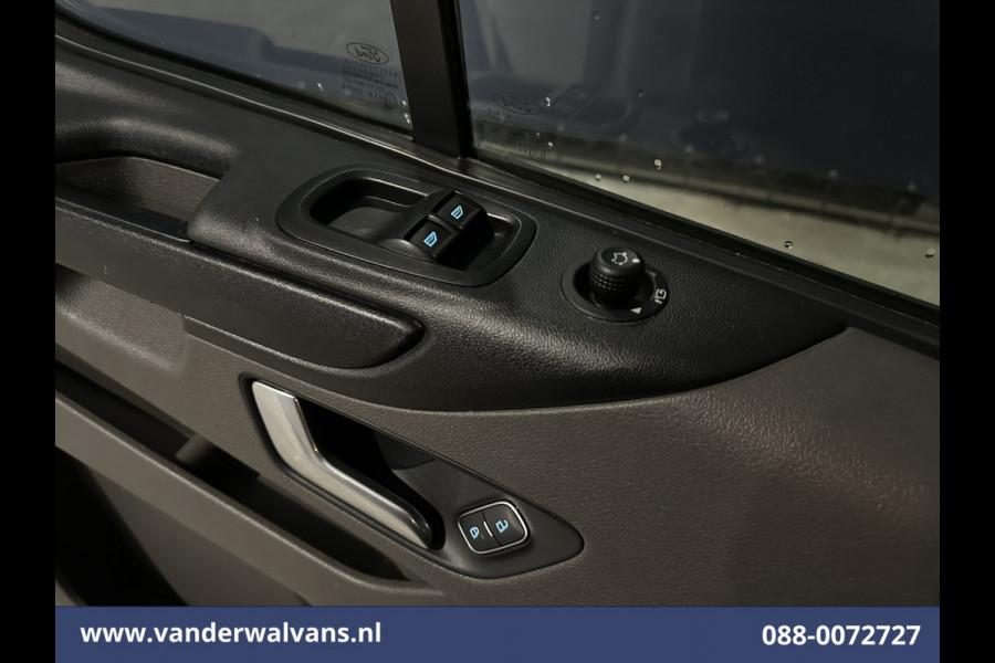 Ford Transit Custom 2.0 TDCI L2H1 Euro6 Airco | Navigatie | Apple Carplay | Cruisecontrol | Stoelverwarming LED, parkeersensoren, android auto, verwarmde voorruit, bijrijdersbank