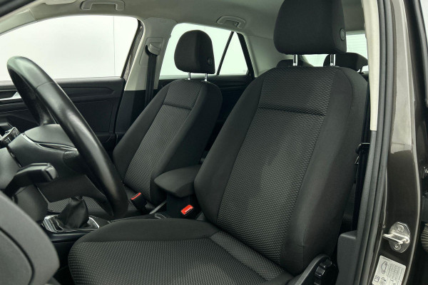 Volkswagen T-Roc 1.0 TSI Style(Goed OnderH, Navi, Carplay, StoelV, Parkeersensoren, Etc)
