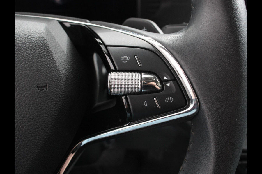 Škoda Octavia Combi 1.4 TSI iV 204pk PHEV Automaat Business Edition | Navigatie | Apple Carplay/Android Auto | Adaptive Cruise Control | Camera | Stoelverwarming | Lichtmetalen Velgen