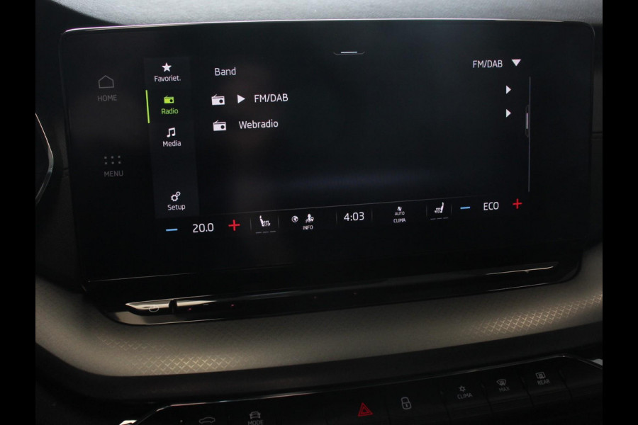 Škoda Octavia Combi 1.4 TSI iV 204pk PHEV Automaat Business Edition | Navigatie | Apple Carplay/Android Auto | Adaptive Cruise Control | Camera | Stoelverwarming | Lichtmetalen Velgen