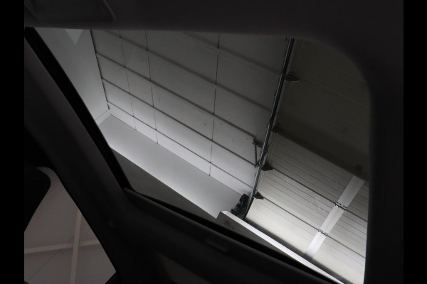 Ford Fiesta 1.0 EcoBoost Titanium X | Panoramadak | Stoel & stuurverwarming | Adaptive cruise | Camera | Carplay | Full LED | Blind Spot | Climate control | B&O Sound | Parkeerhulp | Navigatie