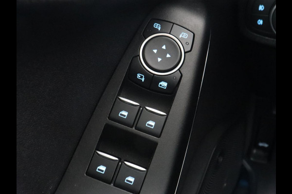 Ford Fiesta 1.0 EcoBoost Titanium X | Panoramadak | Stoel & stuurverwarming | Adaptive cruise | Camera | Carplay | Full LED | Blind Spot | Climate control | B&O Sound | Parkeerhulp | Navigatie