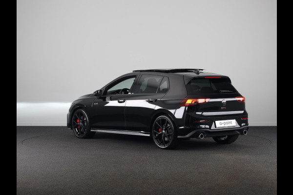 Volkswagen Golf 2.0 TSI GTI 265PK DSG | Verlengde garantie | Panorama dak | Head up Display | Blackstyle | 19"LM velgen |
