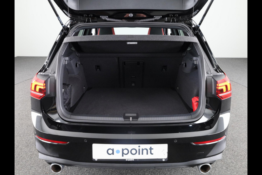 Volkswagen Golf 2.0 TSI GTI 265PK DSG | Verlengde garantie | Panorama dak | Head up Display | Blackstyle | 19"LM velgen |