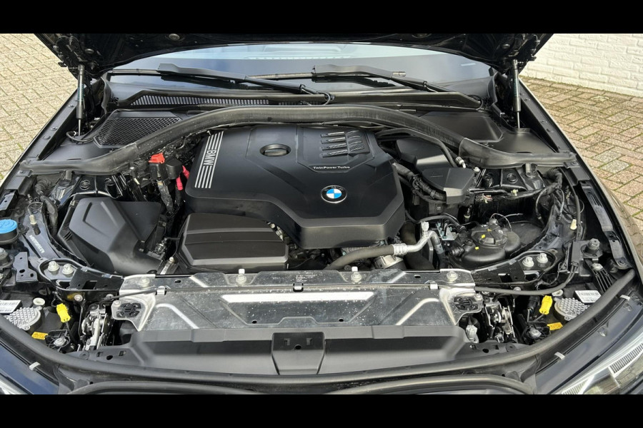 BMW 3 Serie 318i Business Edition M-Sport Full Led Carplay Automaat Digital Dash Camera Leder Cruise Navi