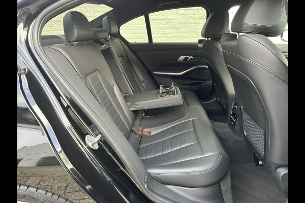 BMW 3 Serie 318i Business Edition M-Sport Full Led Carplay Automaat Digital Dash Camera Leder Cruise Navi