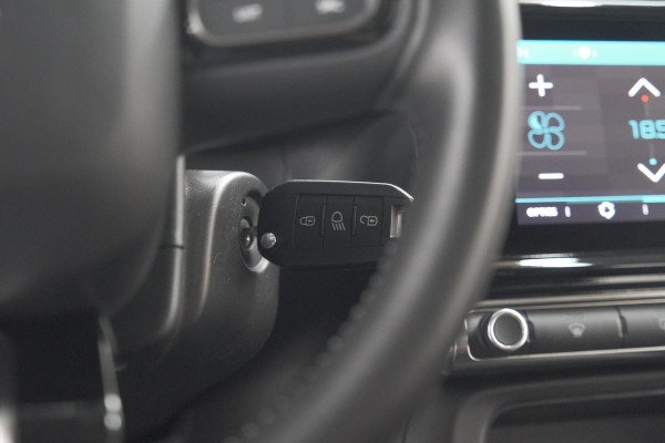 Citroën C3 PureTech 110 EAT6 Shine | Camera | Navigatie | Parkeersensoren | Apple Carplay | 17 Inch Lichtmetalen Velgen