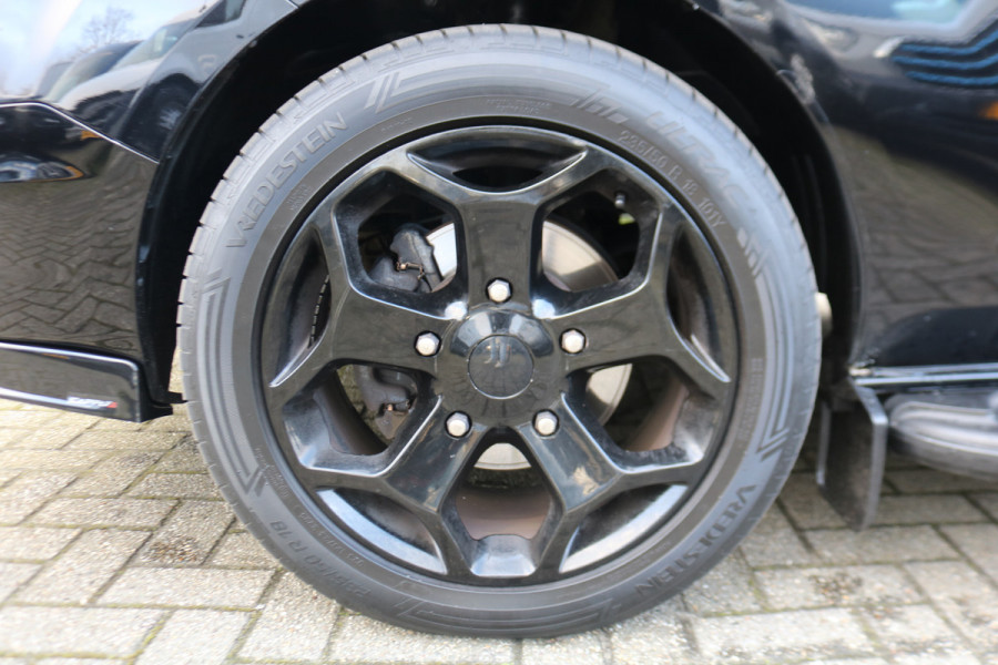 Ford Transit Custom 2.0 TDci 170pk Automaat L2 H1 Limited DC Black Line