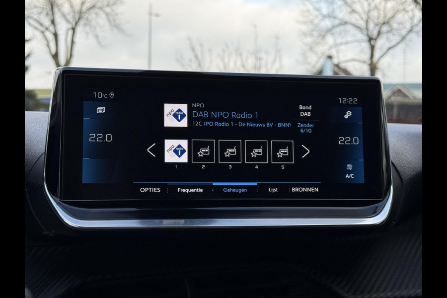 Peugeot 2008 1.5 BlueHDi Allure | Hook | Navi | Camera | Virtual |