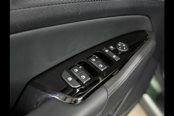 Kia Sportage 1.6 T-GDi Plug-in Hybrid AWD DynamicPlusLine | 19' inch | Half Leder | Camera | Adaptive Cruise Control