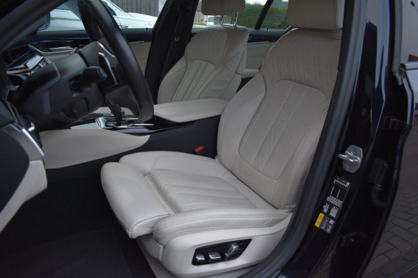 BMW 5 Serie 530e M-Sport Pro | LASERLIGHT | HARMAN KARDON | 360 CAMERA | TREKHAAK | DEALER ONDERHOUDEN | NAP |