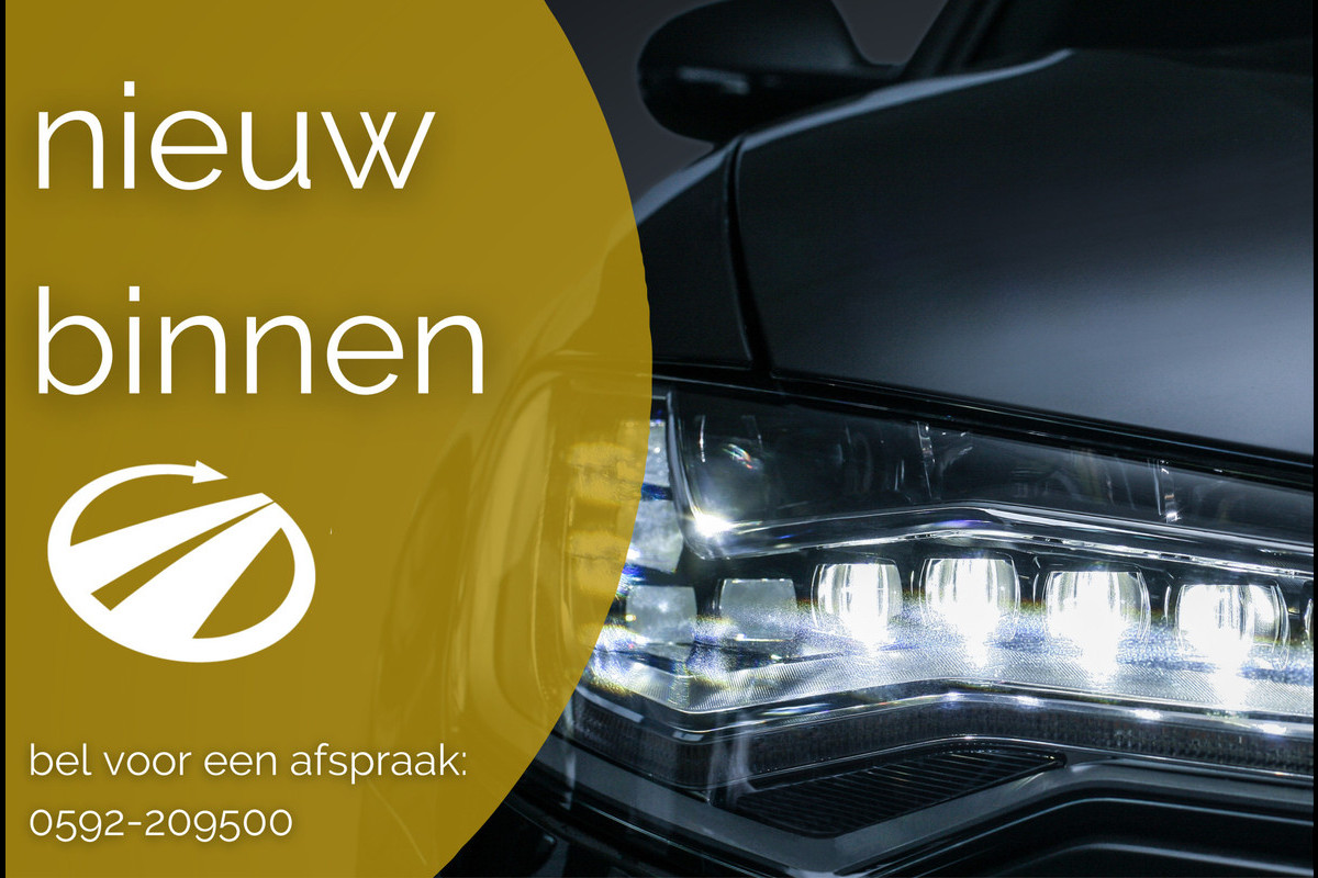 Mercedes-Benz GLC 300e 4MATIC AMG Night 320 PK | Burmester | Elec. trekhaak | Panodak | Adap. cruise | Sfeerverlichting, Navigatie, Camera, Stoelverwarming, Elec. achterklep, Lederen dashboard