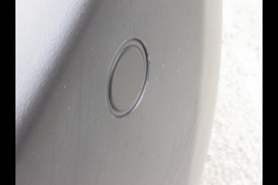 Peugeot 2008 1.2 PureTech Allure AUTOMAAT | NAVIGATIE | ACHTERUITRIJCAMERA MET SENSOREN | E.C.C. |