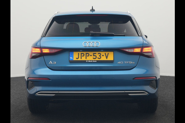 Audi A3 Sportback 40 TFSI e Advanced edition Plug In Hybrid 204pk Dealer O.H PHEV | Trekhaak Afn. | Keyless | Apple Carplay | Sportstoelen Verwarmd | Navigatie | Virtual | Cruise Control | Front & Lane Assist | DAB | 18"L.M |