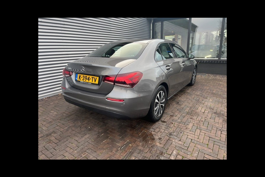 Mercedes-Benz A-Klasse 180 Business Solution
