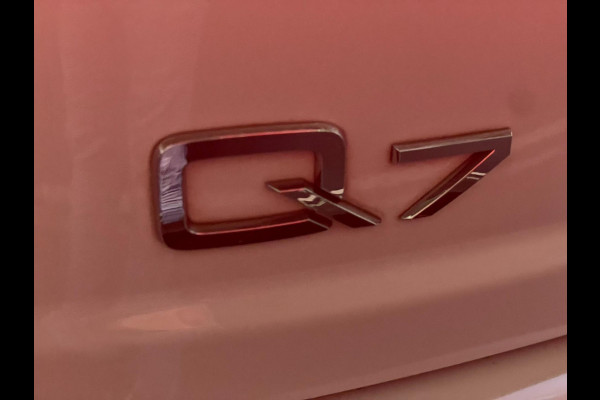 Audi Q7 2.0 TFSI Quattro 45 TFSI Panoramadak Leder CarPlay