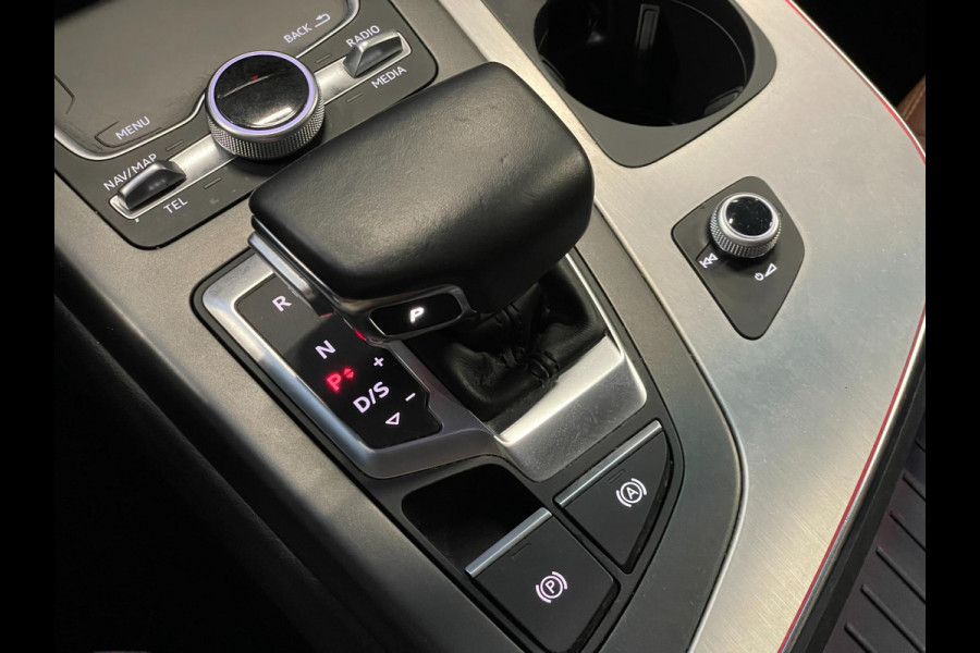 Audi Q7 2.0 TFSI Quattro 45 TFSI Panoramadak Leder CarPlay