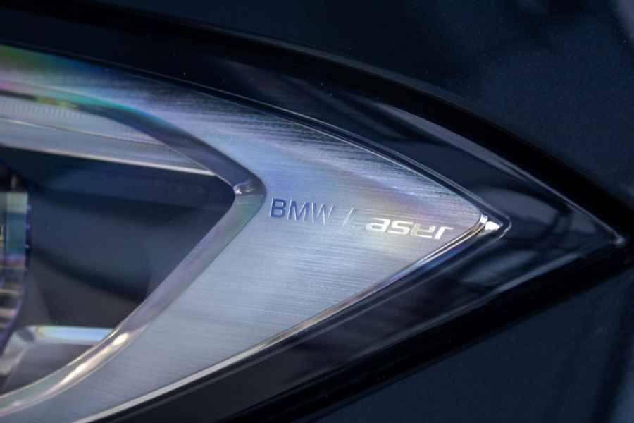 BMW 3-serie 330e PANO MEMORY M PAKKET CAMERA HUD