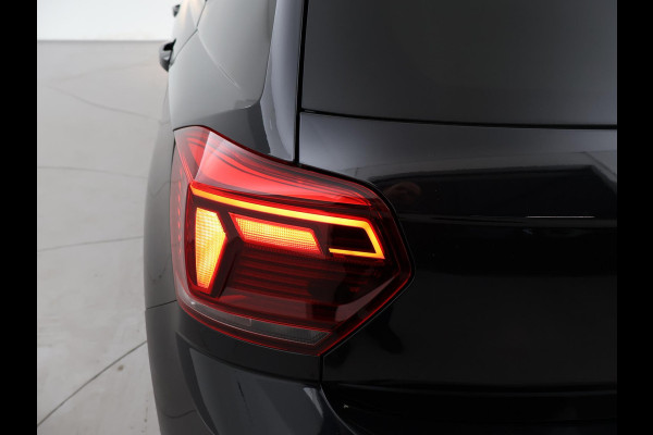 Volkswagen Polo 1.0 TSI R-LINE HIGHLINE + VIRTUAL COCKPIT | ADAPTIVE CRUISE | SFEERVERLICHTING