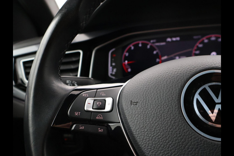Volkswagen Polo 1.0 TSI R-LINE HIGHLINE + VIRTUAL COCKPIT | ADAPTIVE CRUISE | SFEERVERLICHTING