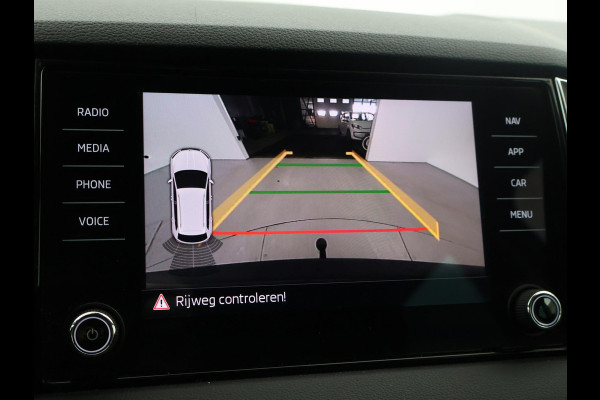 Škoda Karoq 1.5 TSI ACT 150 PK DSG AUT. + TREKHAAK | CAMERA | APPLE CARPLAY | SFEERVERLICHTING