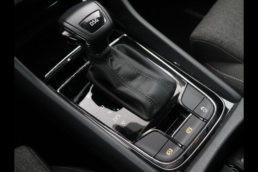 Škoda Karoq 1.5 TSI ACT 150 PK DSG AUT. + TREKHAAK | CAMERA | APPLE CARPLAY | SFEERVERLICHTING