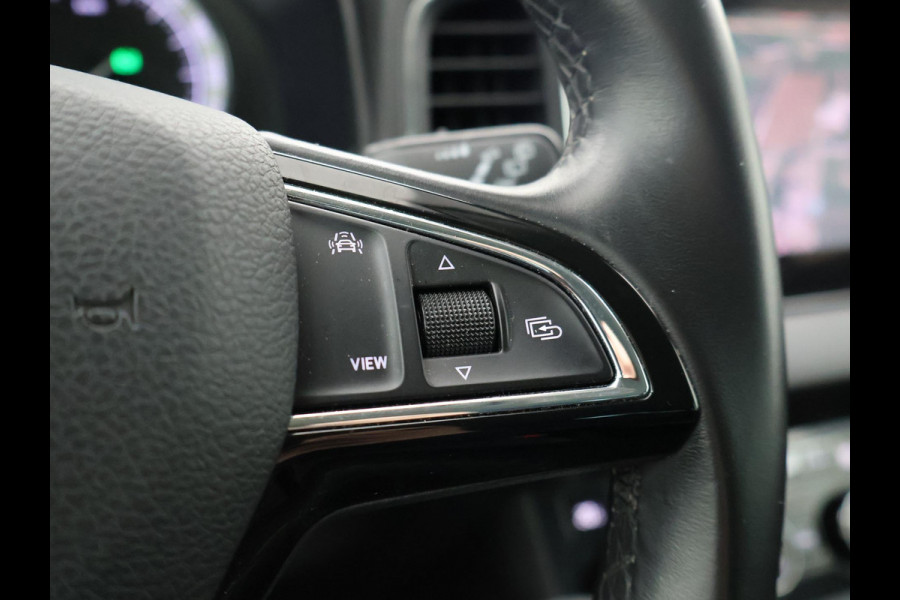 Škoda Karoq 1.5 TSI ACT 150 PK DSG AUT. + TREKHAAK | CAMERA | APPLE CARPLAY | SFEERVERLICHTING