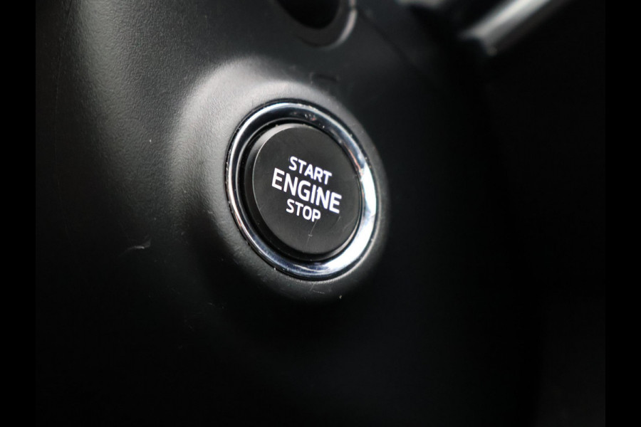 Škoda Karoq 1.5 TSI ACT 150 PK DSG AUT. + TREKHAAK | CAMERA | APPLE CARPLAY | SFEERVERLICHTING