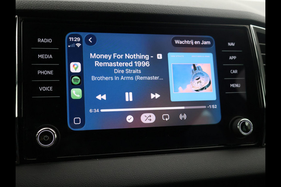 Škoda Karoq 1.5 TSI ACT 150 PK DSG AUT. + TREKHAAK | CAMERA | APPLE CARPLAY | SFEERVERLICHTING